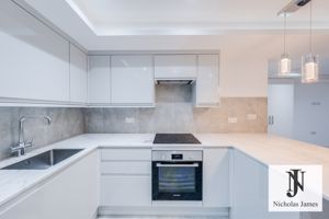 Photo 7- click for photo gallery